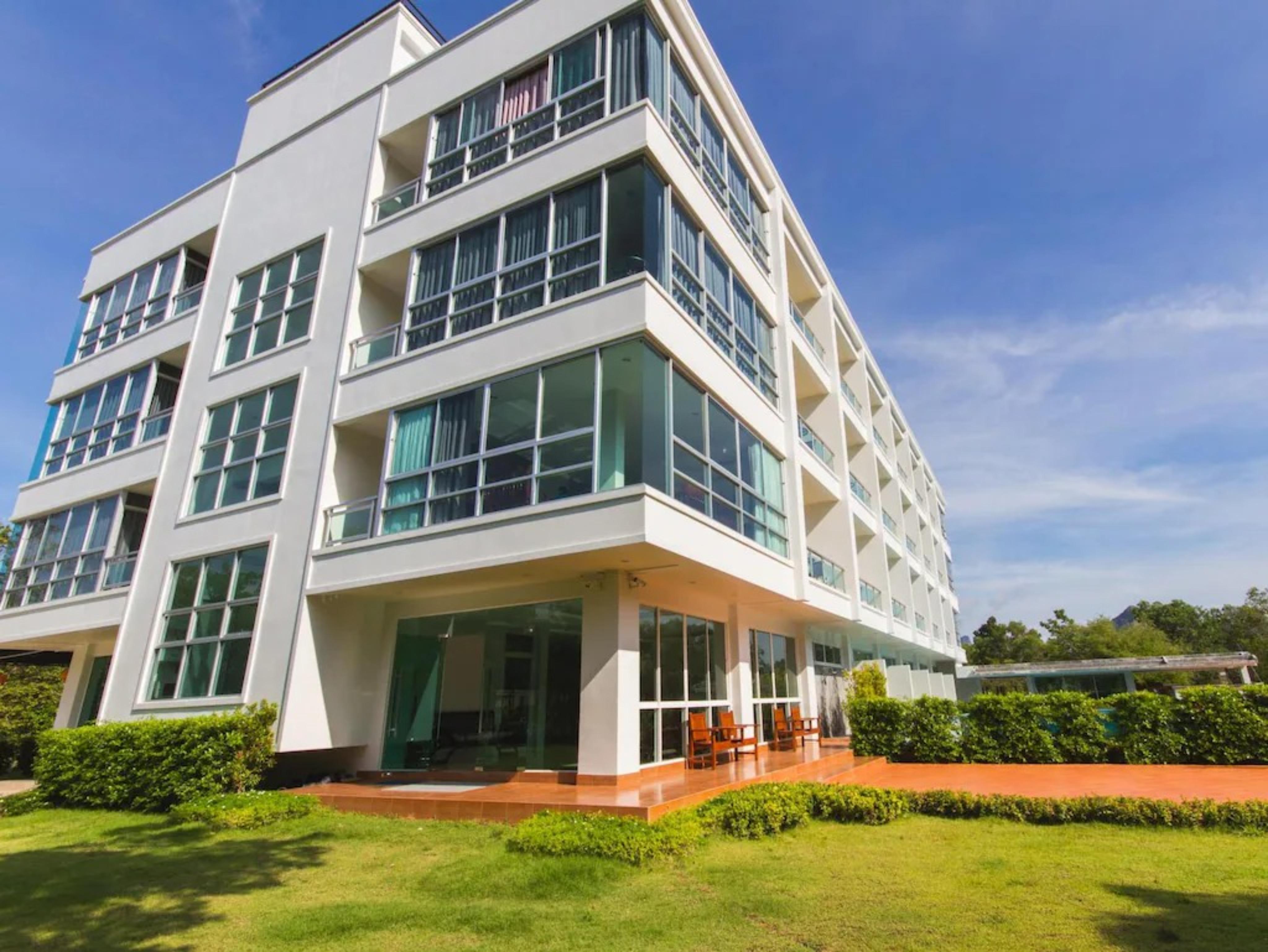 The Pano Hotel & Residence Ao Nang Екстер'єр фото