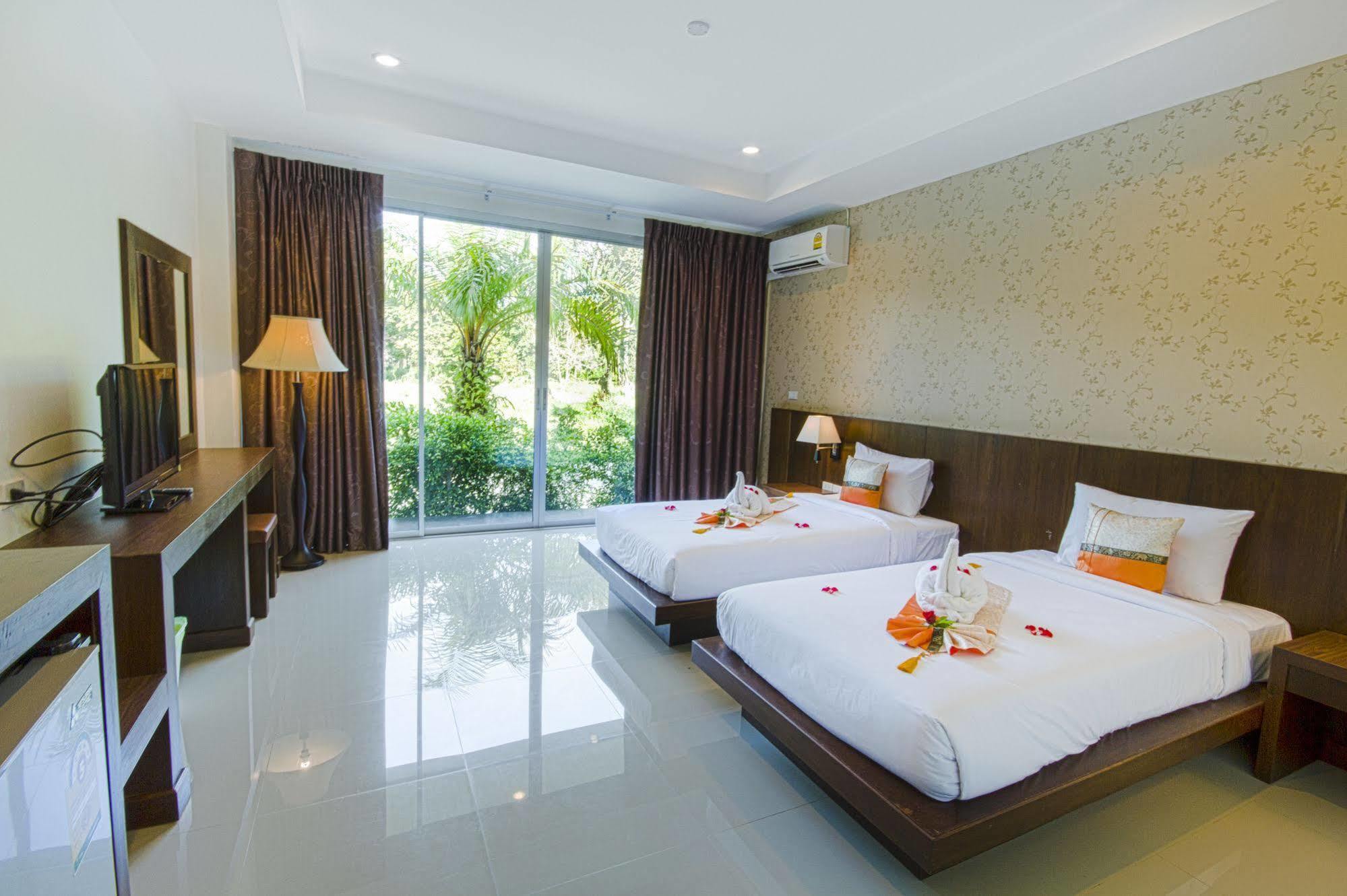 The Pano Hotel & Residence Ao Nang Екстер'єр фото