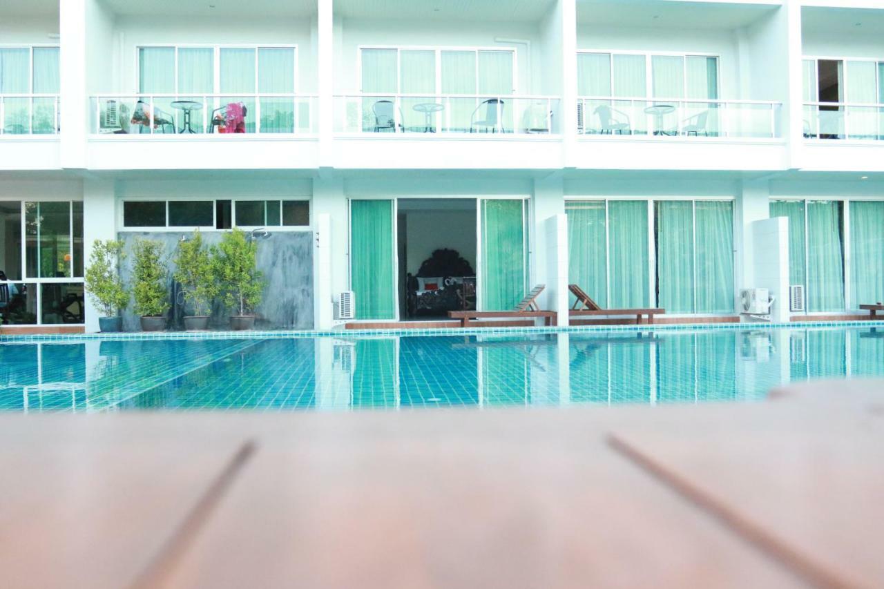 The Pano Hotel & Residence Ao Nang Екстер'єр фото