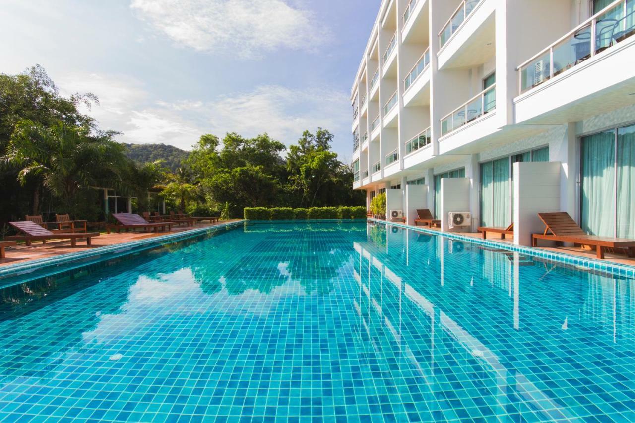 The Pano Hotel & Residence Ao Nang Екстер'єр фото